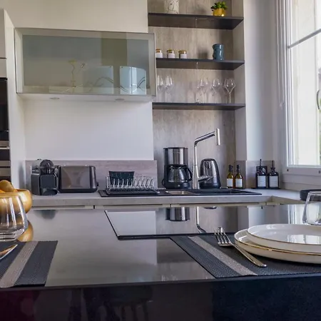 Le Balcon Des Arts - Prestiplace Collection